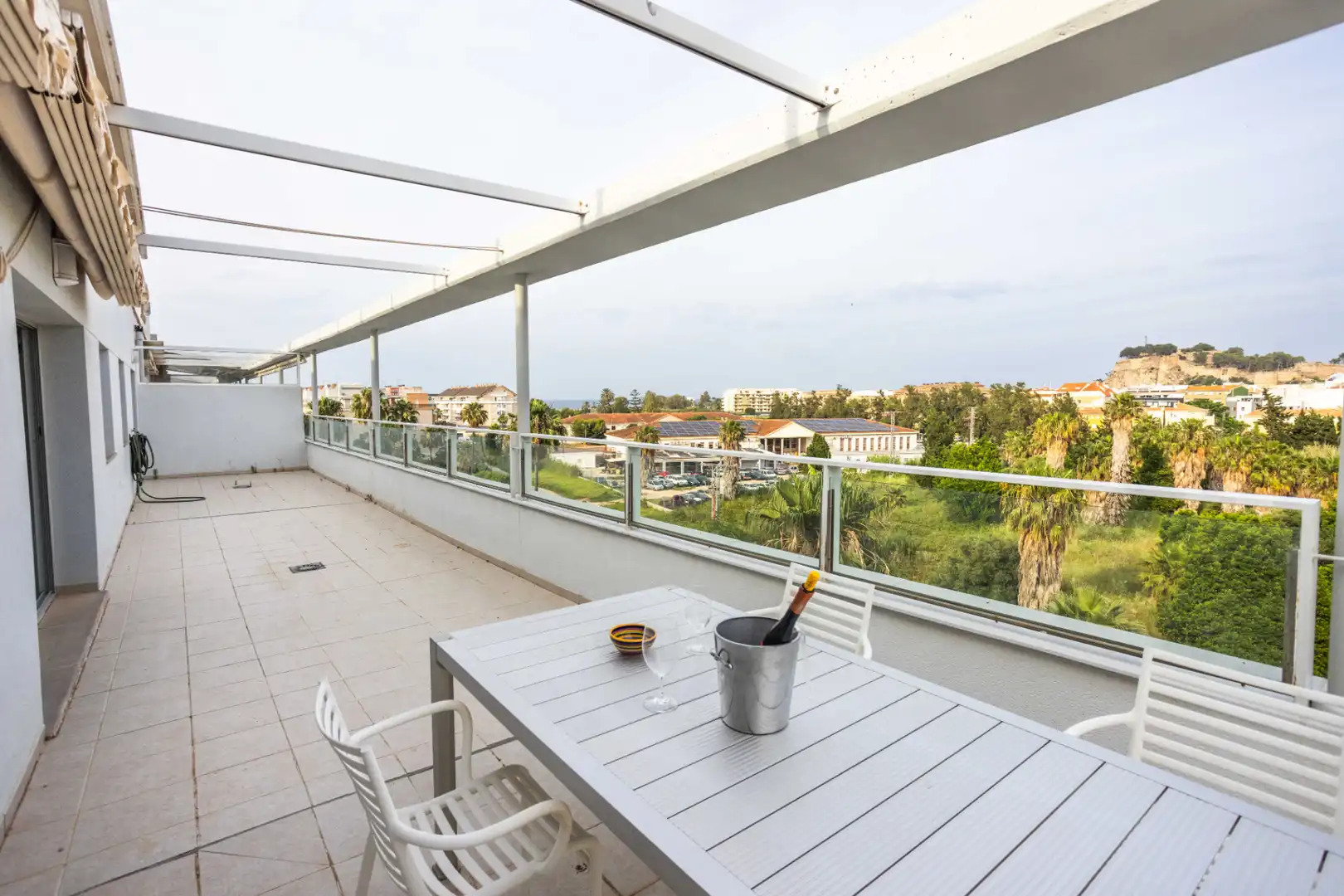 Ático con piscina en venta en Camí del Llavador 5