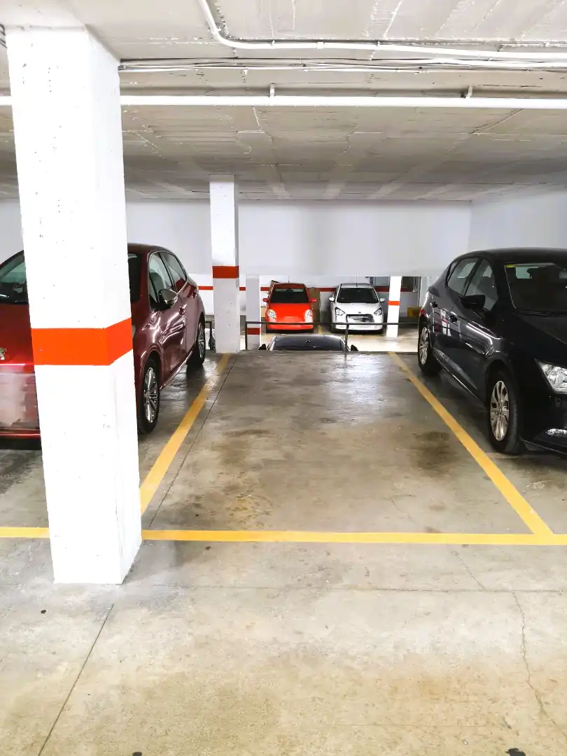Parkplatz mit Aufzug zum Verkauf in Carrer de Santa Marta, imagen 2