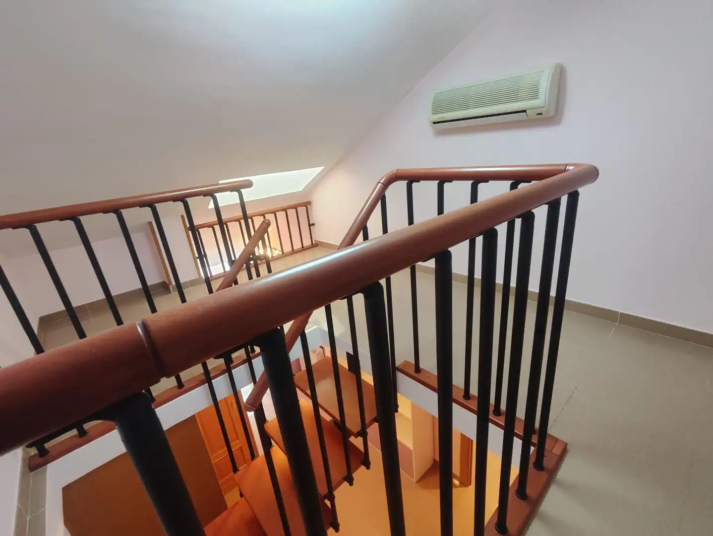 Dúplex en venta en Sevilla la Nueva con Aire acondicionado, Calefacción y Terraza