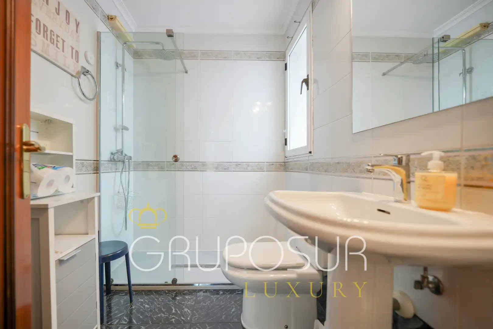 Baño de Apartamento en venta en Valladolid con Aire acondicionado, Calefacción y Parquet