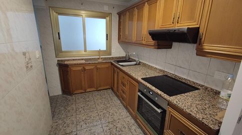 Foto 3 de Piso en venta en Petrer, Alicante