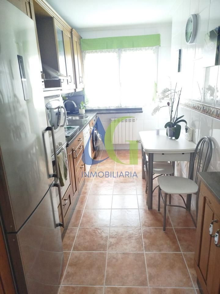 Kitchen of Flat for sale in Villaquilambre  with Heating, Parquet flooring and Terrace