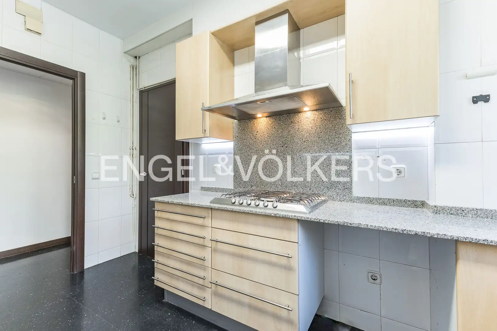 Kitchen of Flat for rent in Barcelona  with Air Conditioner, Heating and Parquet flooring