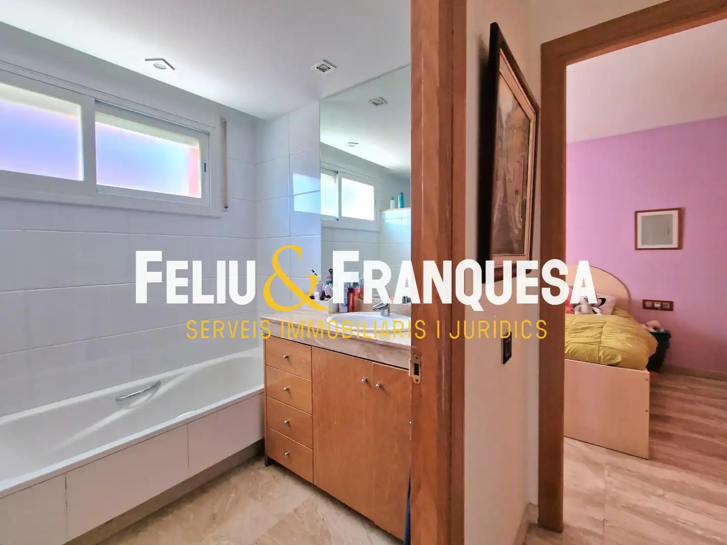 Bathroom of Houses for sale in Sant Cugat del Vallès  with Heating, Private garden and Terrace