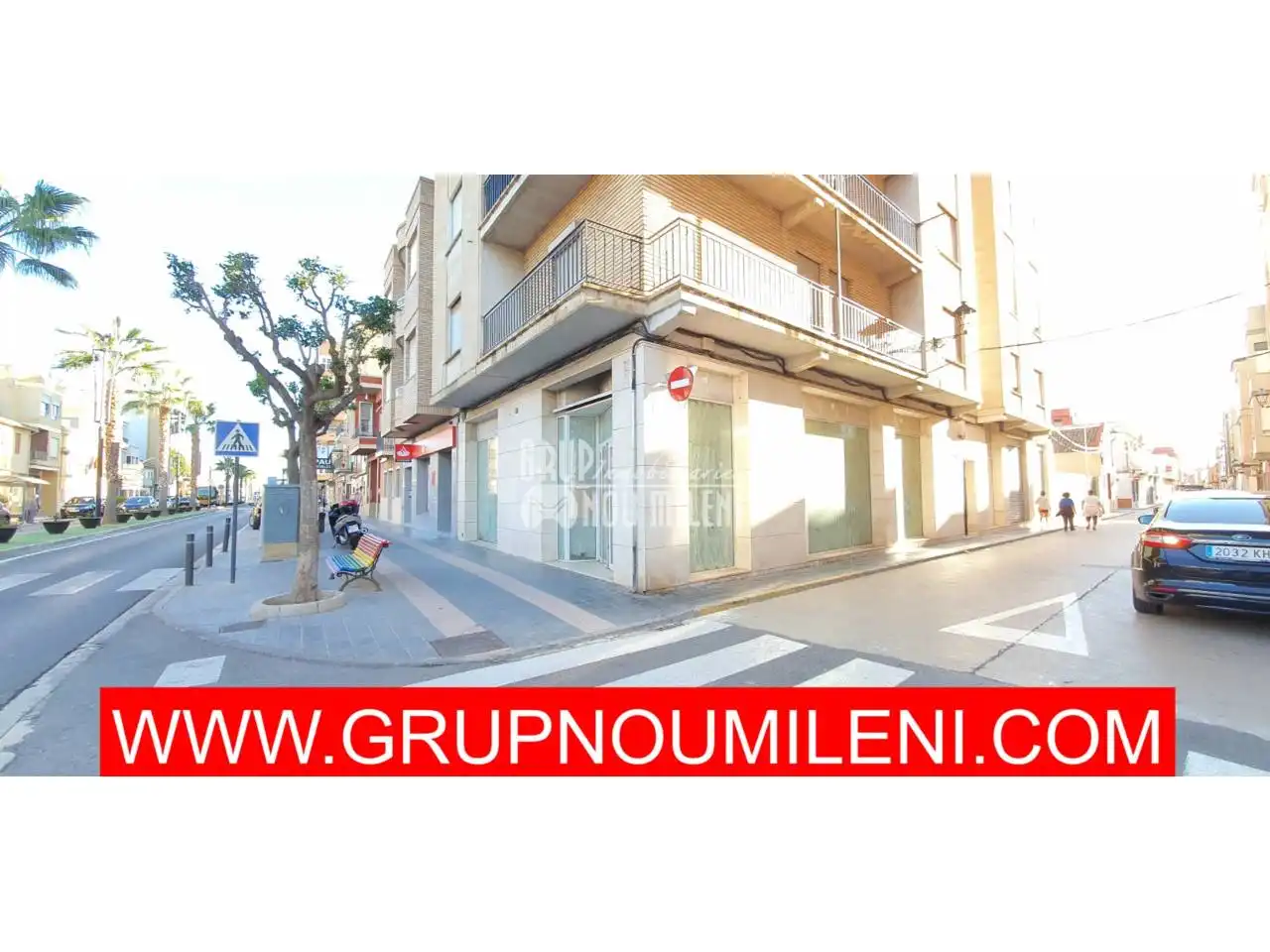 Local commercial à vendre à Avenida  Llevant