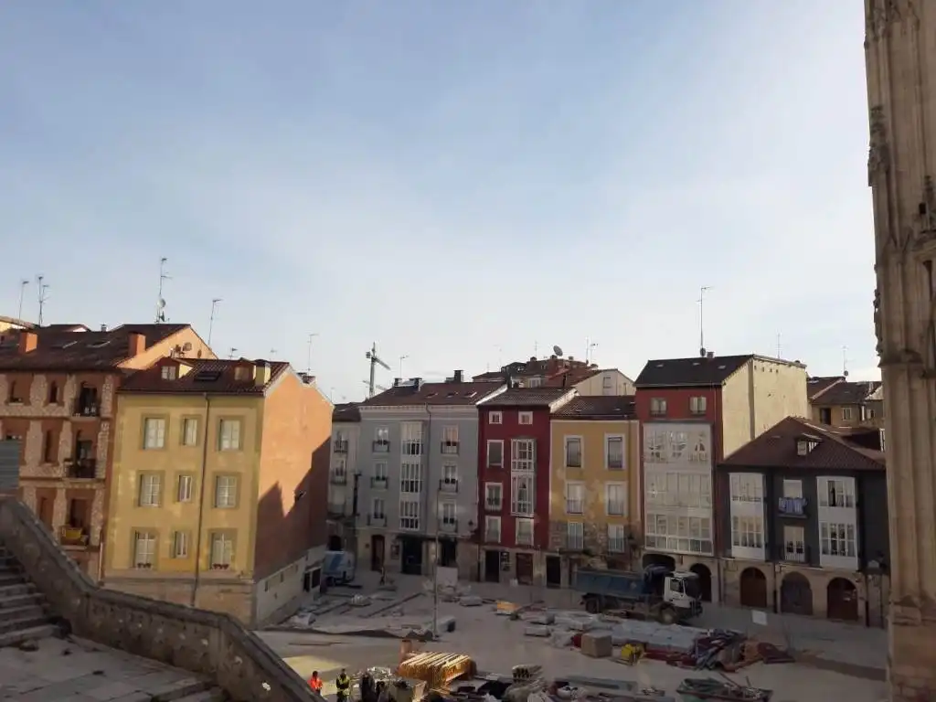Vista exterior de Apartamento en venta en Burgos con Calefacción y Amueblado