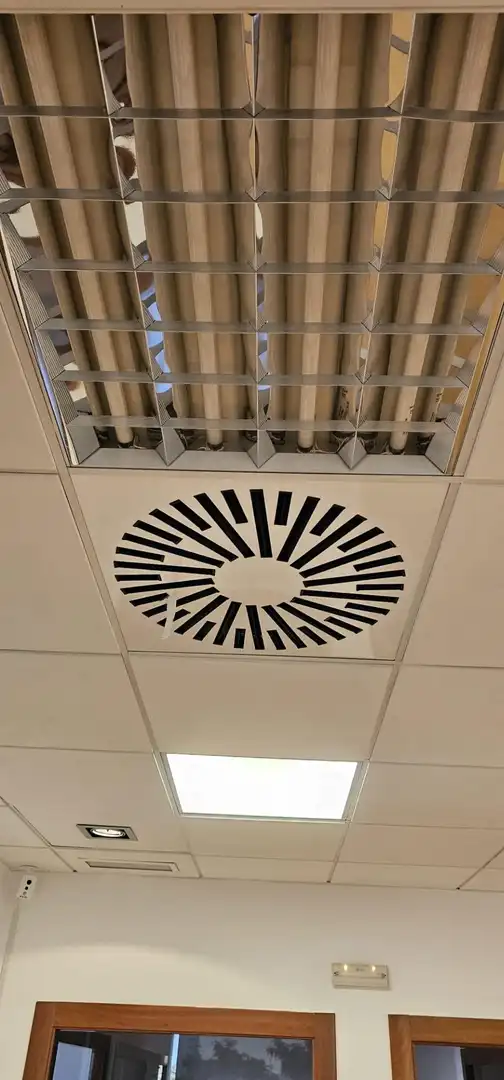 Vista exterior de Oficina de alquiler en Elche / Elx con Aire acondicionado y Calefacción