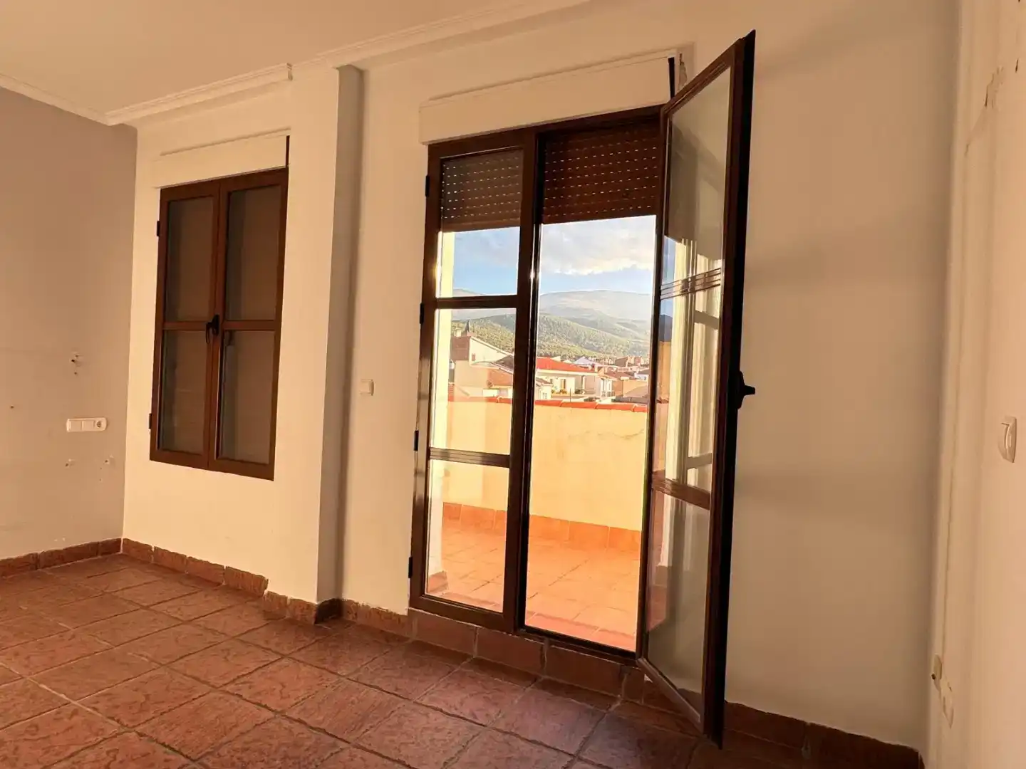 Terrassa de Pis en venda en Jérez del Marquesado amb Aire condicionat, Jardí privat i Parquet