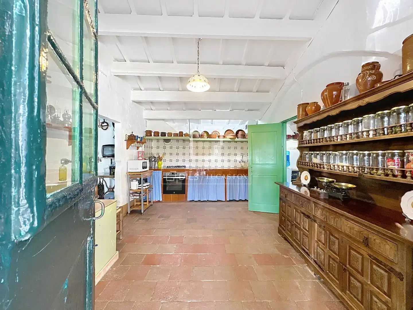 Küche von Country house zum Verkauf in Es Castell mit Privatgarten, Abstellraum und Balkon