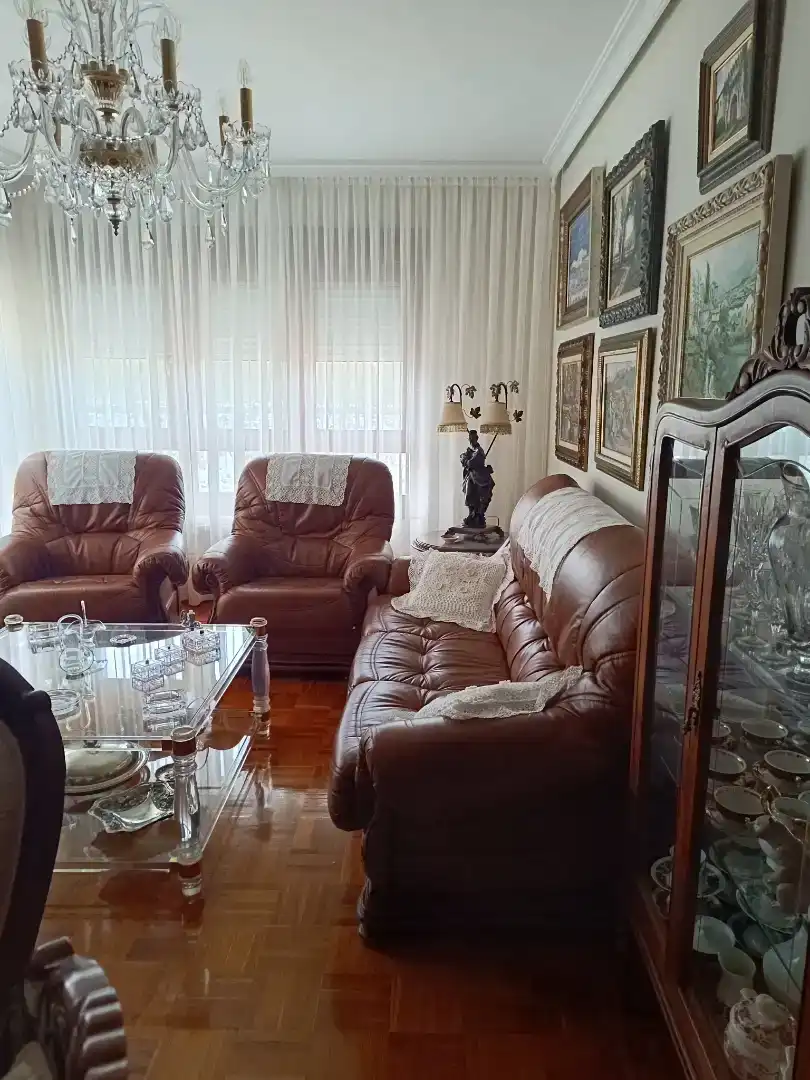 Sala d'estar de Pis en venda en Muros de Nalón amb Balcó