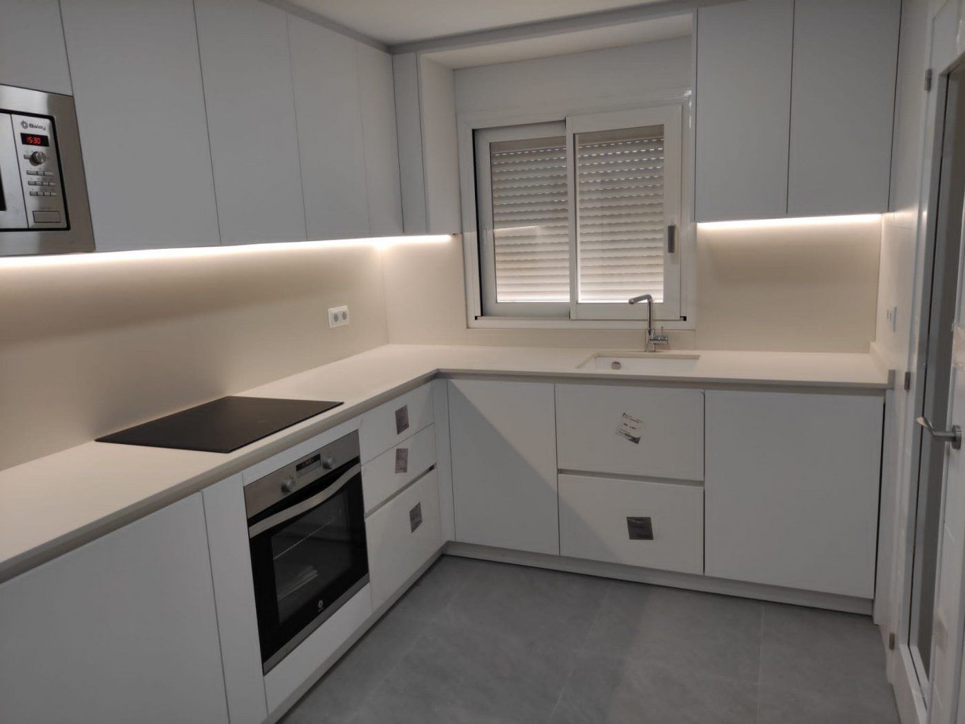 Cocina de Piso en venta en  Palma de Mallorca con Calefacción y Balcón