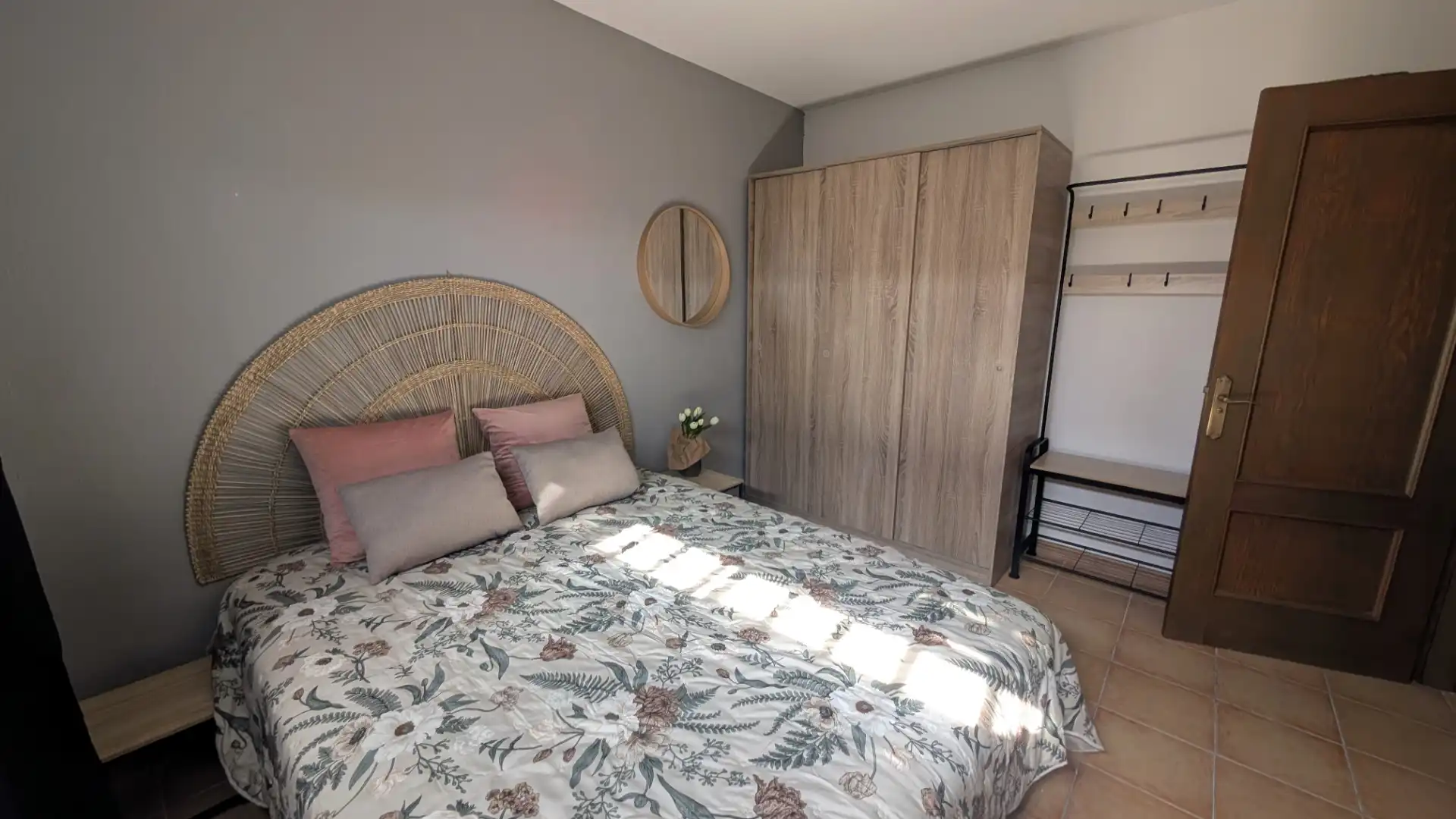 Habitación de Apartamento en venta en Antigua con Amueblado, Horno y Lavadora
