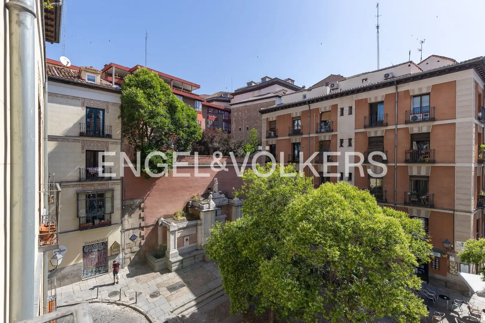 Terrasse von Wohnung zur Miete in Madrid mit Klimaanlage, Heizung und Abstellraum