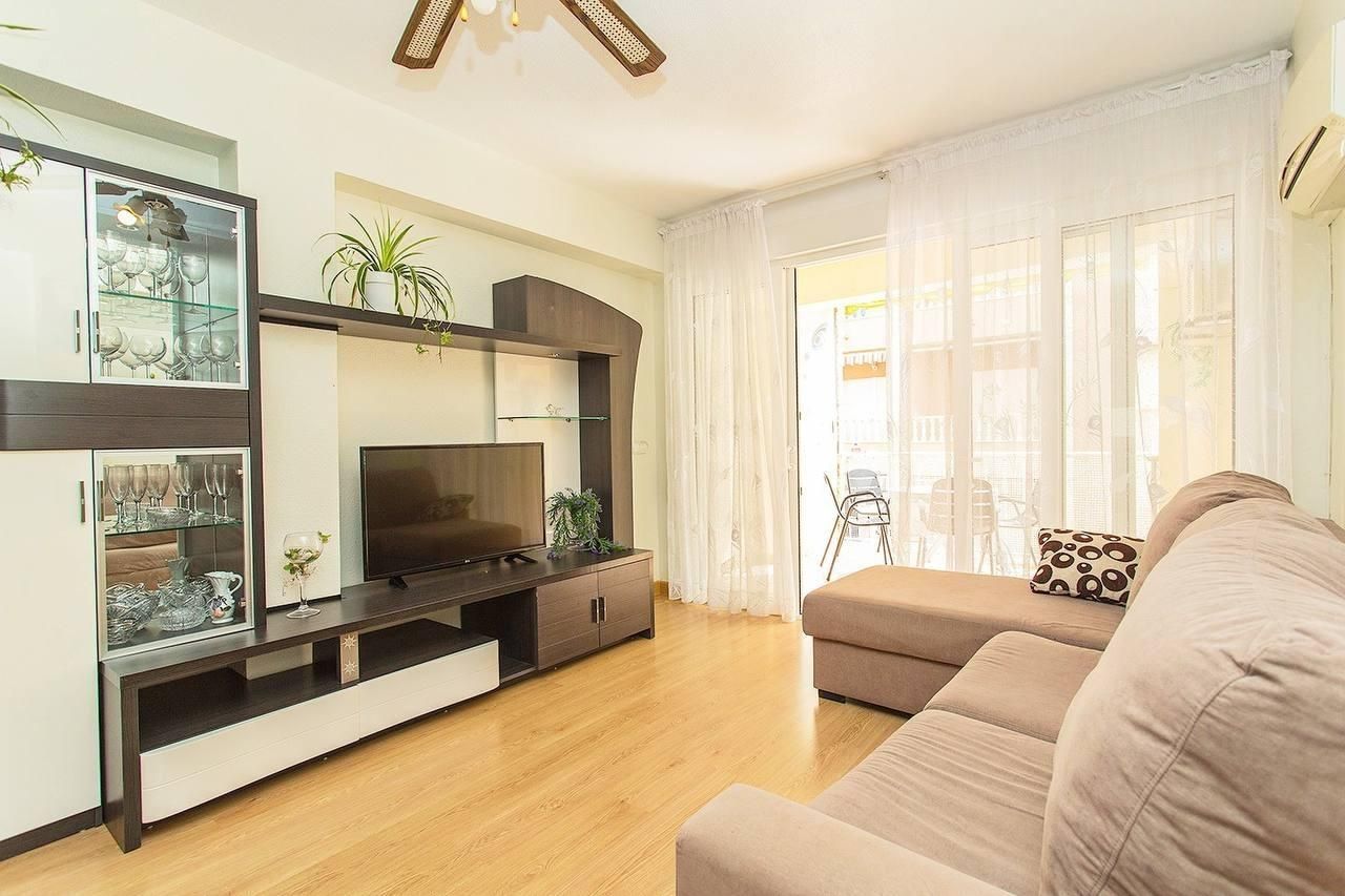 Living room of Flat for sale in Torrevieja  with Air Conditioner