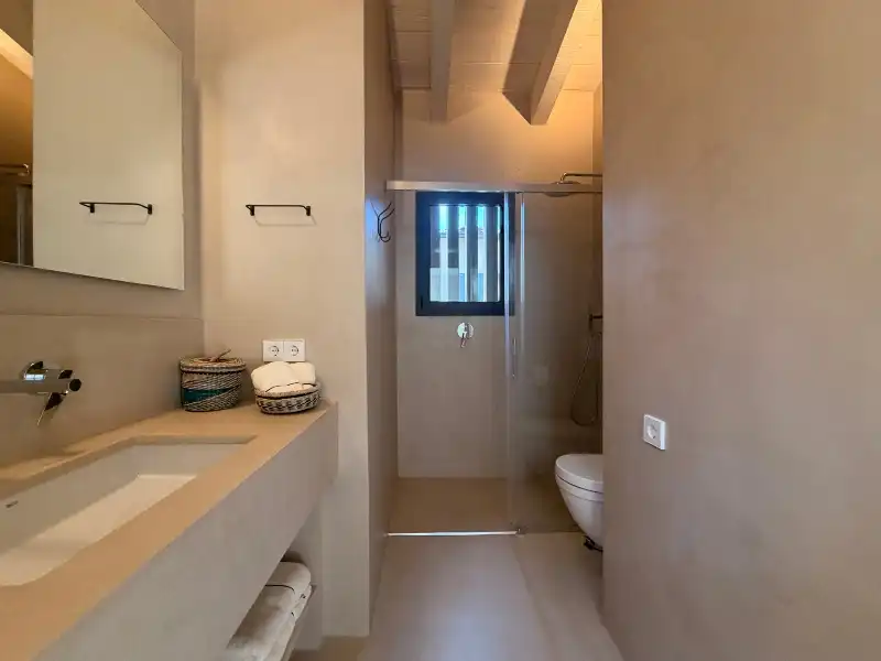 Baño de Casa o chalet de alquiler en Cruïlles, Monells I Sant Sadurní de L'Heura con Aire acondicionado, Calefacción y Jardín privado