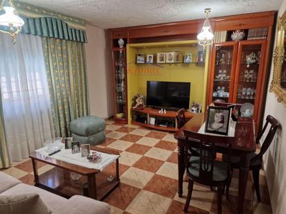 Living room of Flat for sale in  Madrid Capital  with Air Conditioner, Heating and Storage room