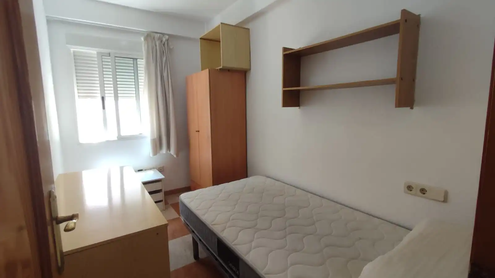 Habitación de Piso de alquiler en Cartagena con Amueblado, Horno y Lavadora