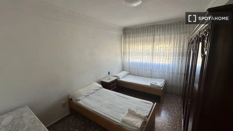 Room in Alameda