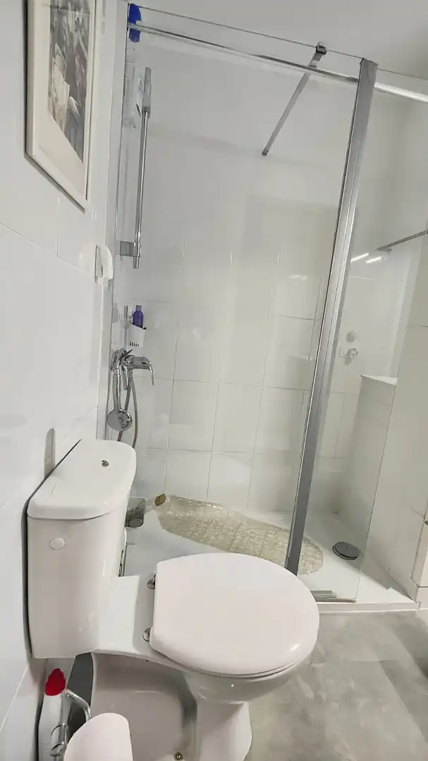 Badezimmer von Dachboden zum Verkauf in Santa Cruz de Tenerife mit Möbliert, Balkon und Internet