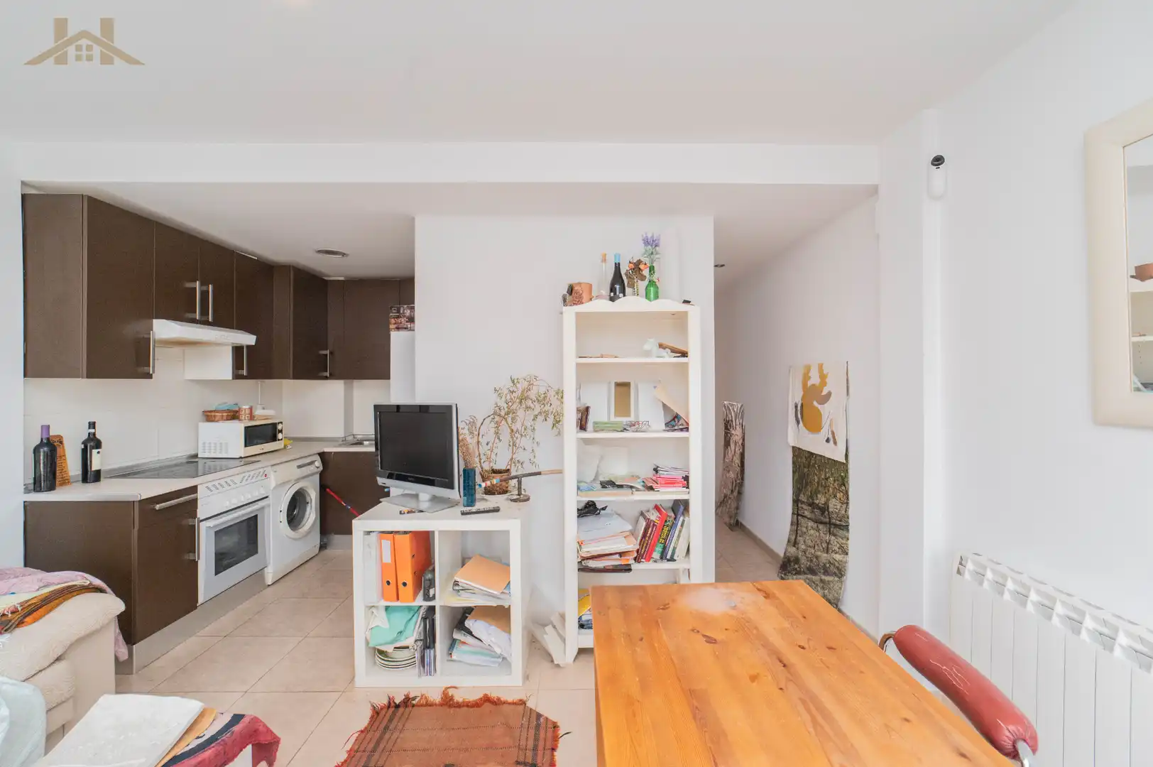 Piso en venta en Villa del Prado con Balcón
