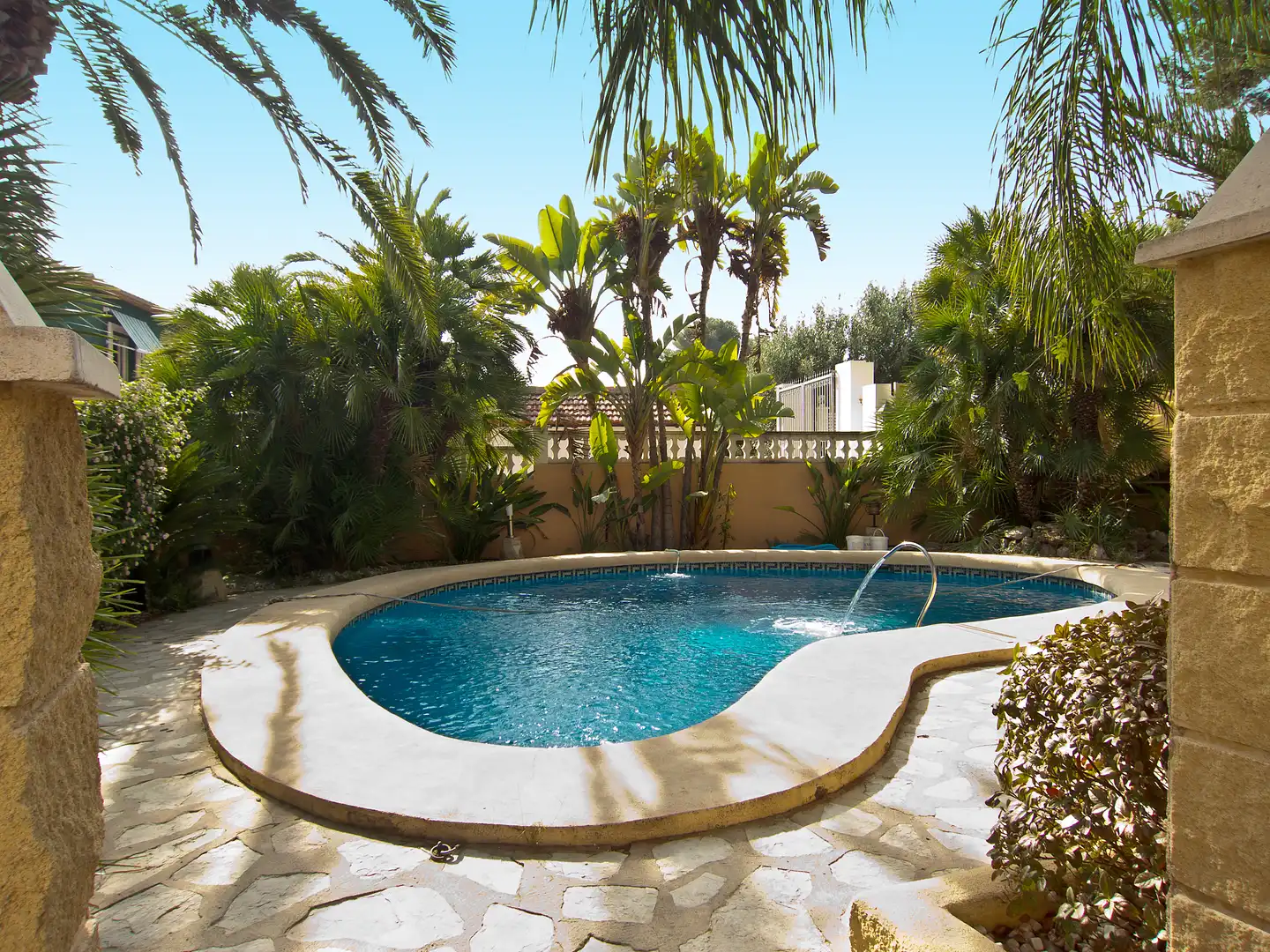 Piscina de Casa o xalet de lloguer en Dénia amb Aire condicionat, Calefacció i Terrassa