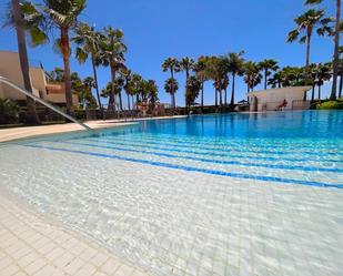 Swimming pool of Flat to rent in Estepona  with Terrace