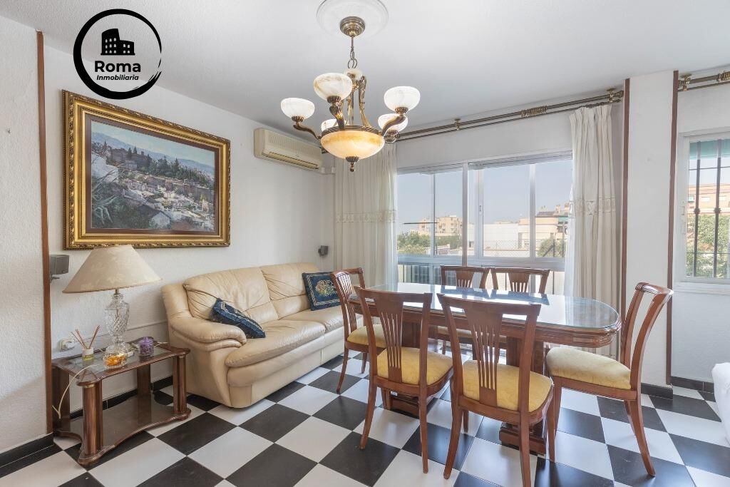 Sala d'estar de Pis en venda en  Granada Capital amb Terrassa