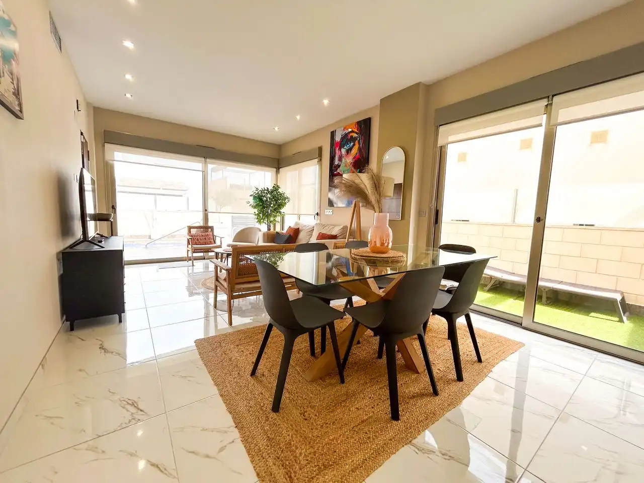 Detached house with pool for sale in Calle  Tramontana, imagen 6