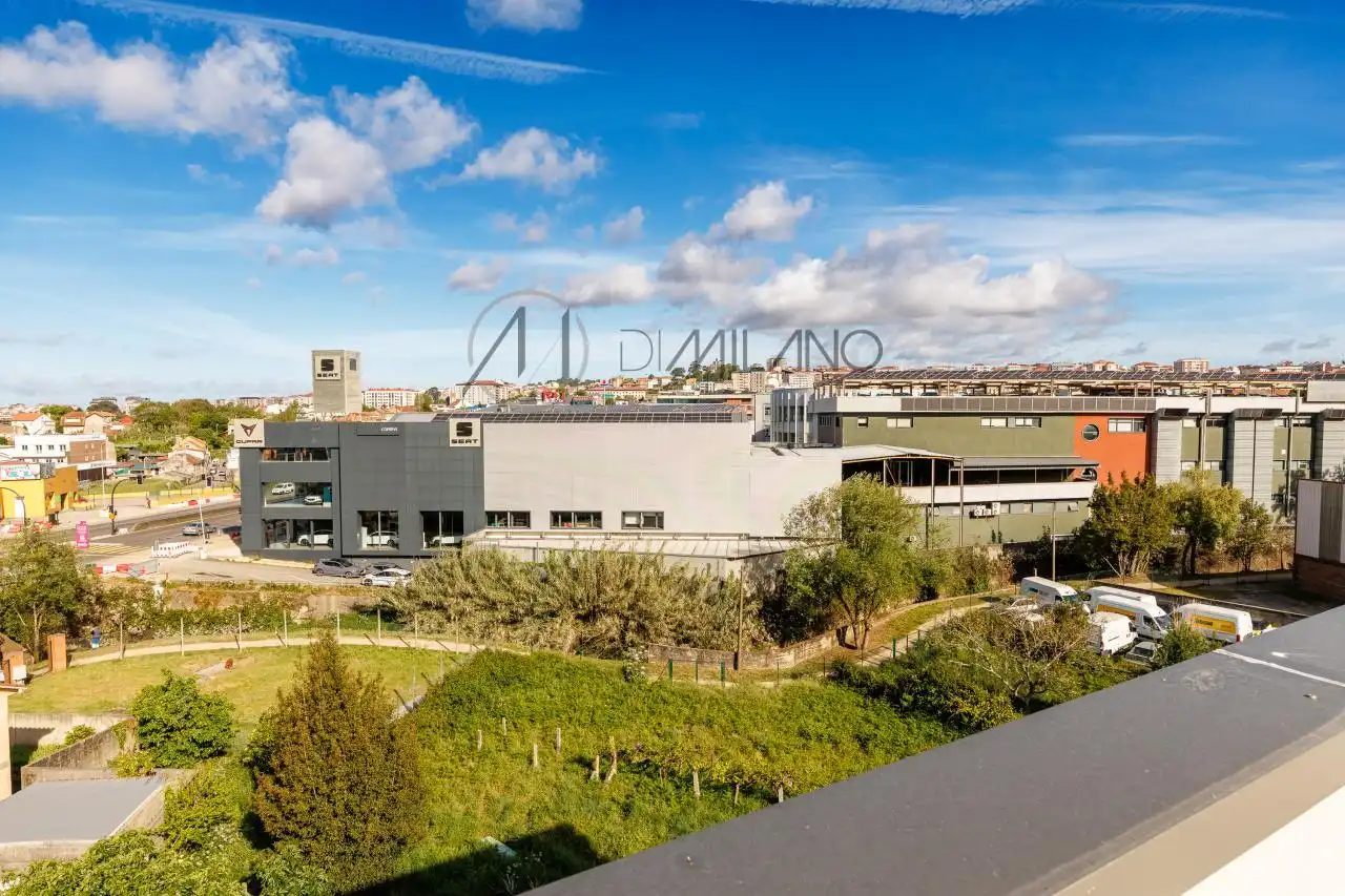 Exterior view of Industrial buildings for rent in Vigo 