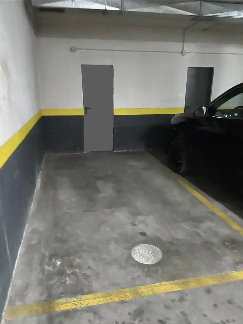 Parking de Garaje de alquiler en  Pamplona / Iruña