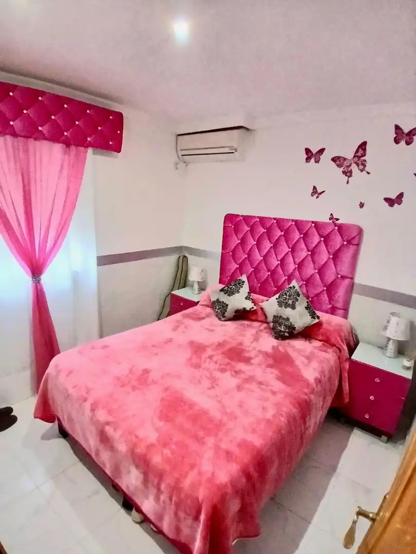 Habitación de Planta baja en venta en Benidorm con Aire acondicionado y Jardín privado