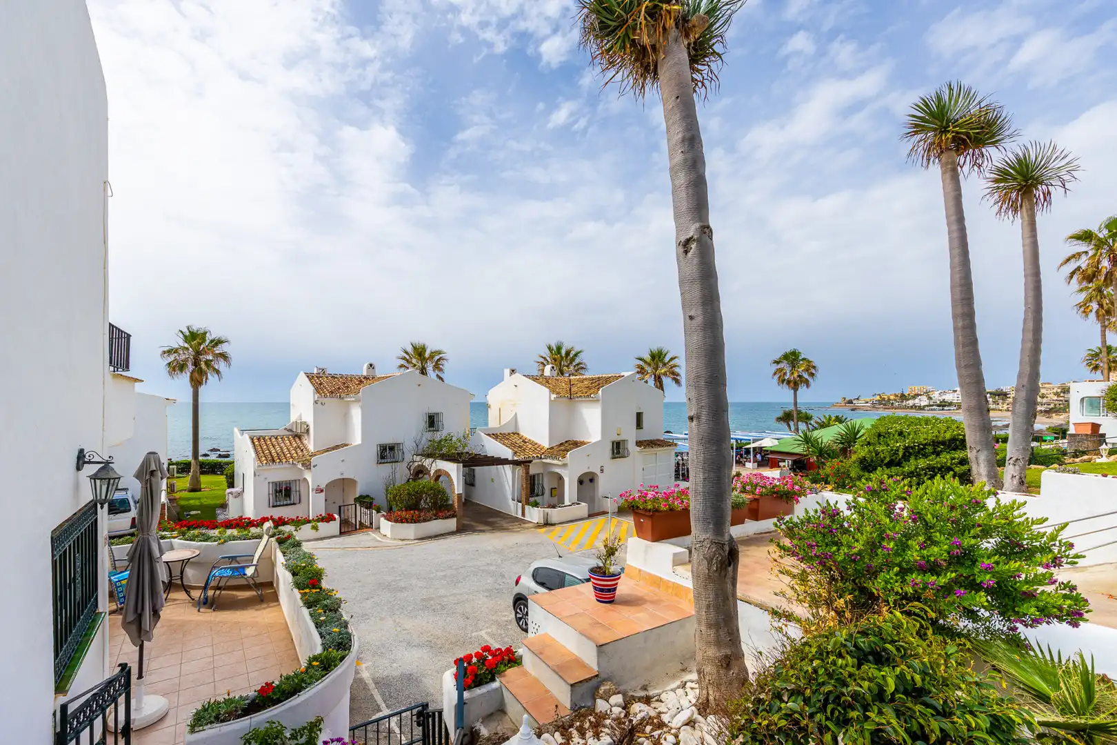 Einfamilien-Reihenhaus zum Verkauf in Mijas mit Klimaanlage, Terrasse und Schwimmbad