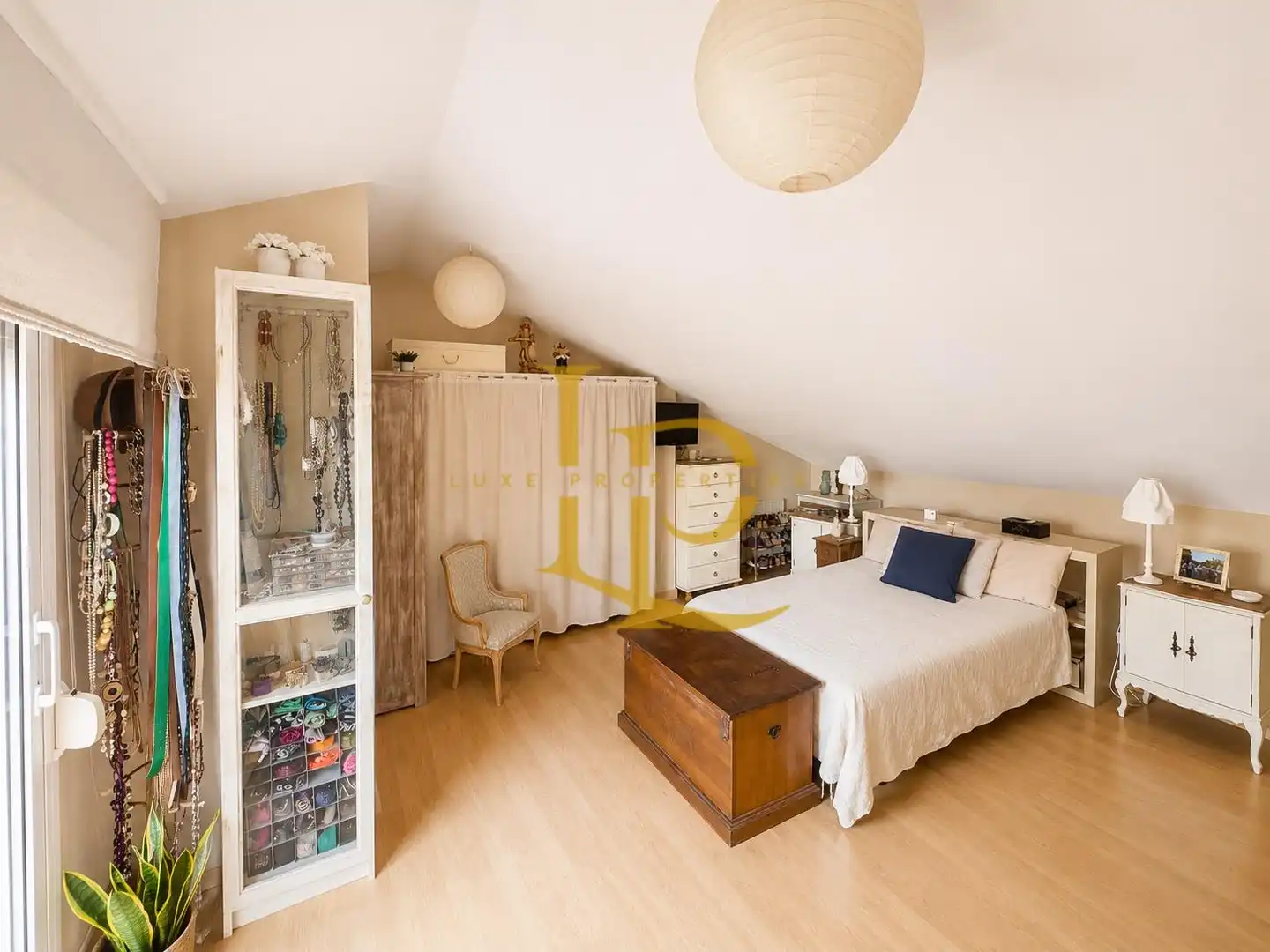 Habitación de Casa adosada en venta en Castellbisbal con Aire acondicionado, Calefacción y Jardín privado