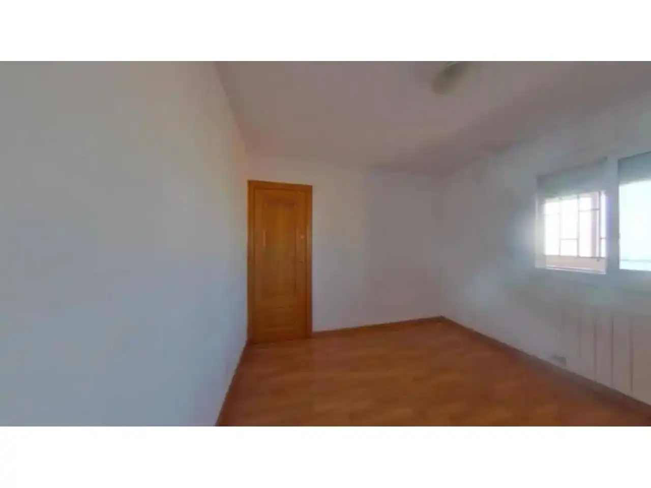 Bedroom of Duplexes for sale in Santa Coloma de Gramenet