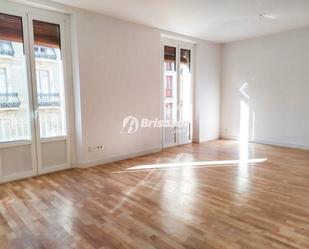 Living room of Flat to rent in Reus  with Heating and Balcony