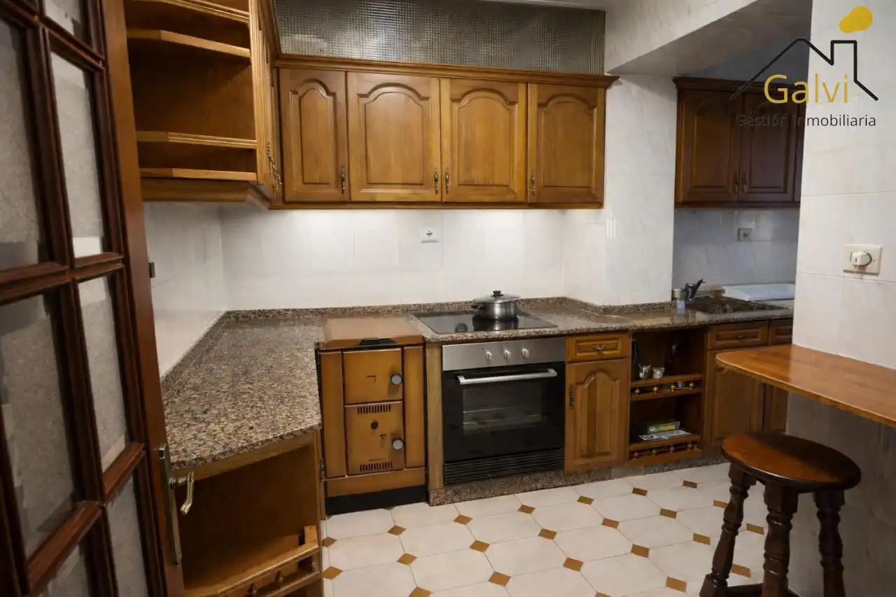 Cocina de Planta baja en venta en Mugardos con Calefacción