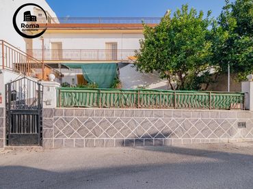Maison avec balcon à vendre à Barrio de la Vega