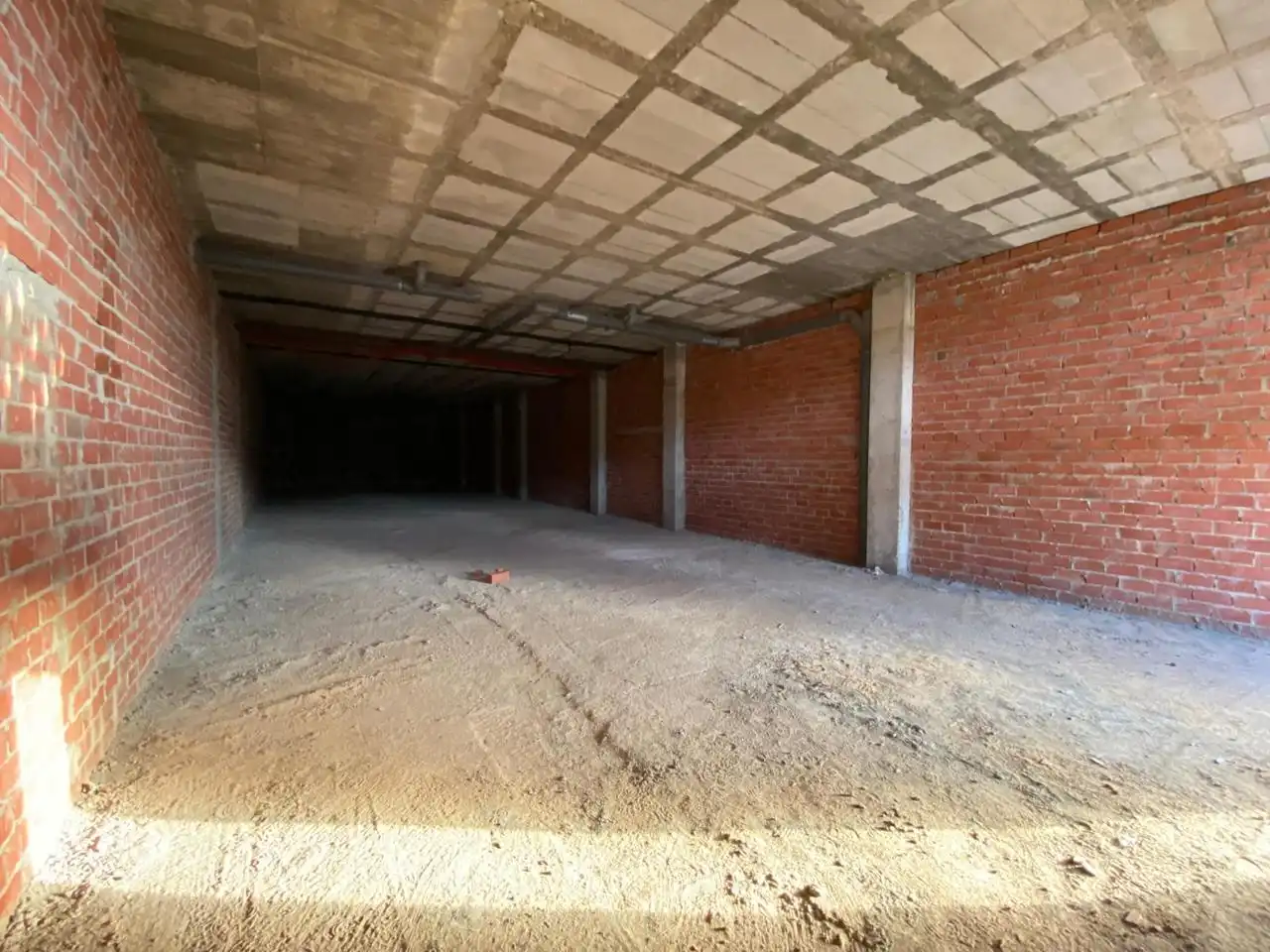 Gewerbefläche zum Verkauf in Avenida Dos Hermanas 23, imagen 6