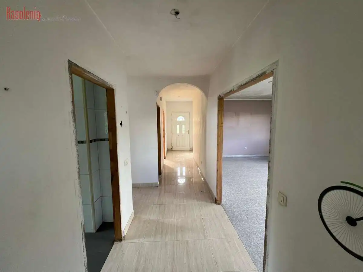 Houses for sale in Outeiro de Rei  with Heating and Storage room