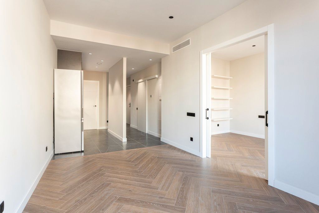 Apartment for sale in  Barcelona Capital  with Heating