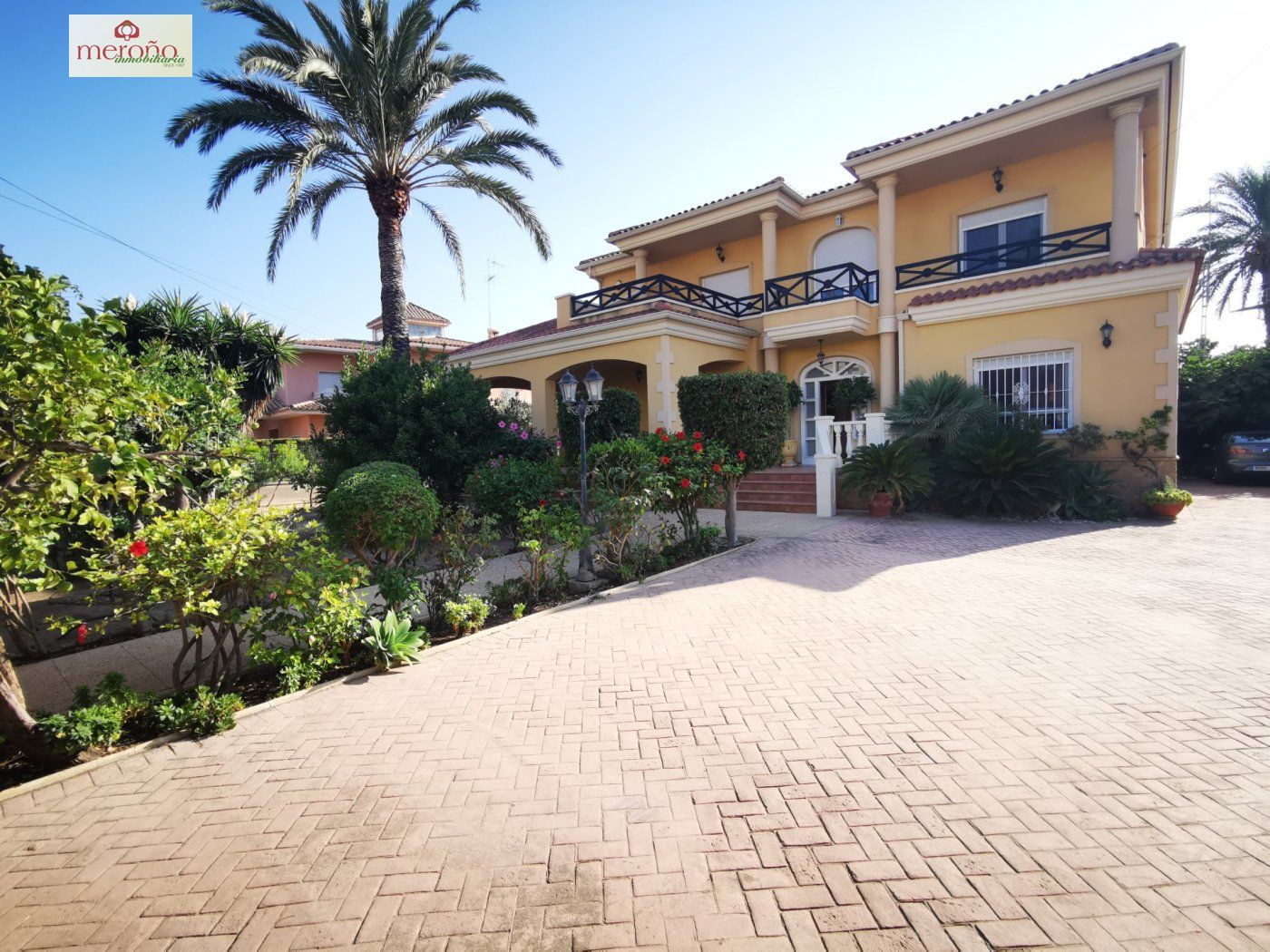 Vista exterior de Casa o chalet en venta en Elche / Elx con Calefacción y Terraza