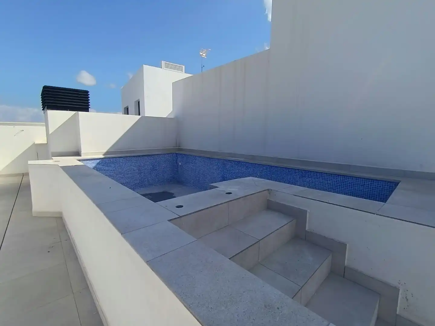 Swimming pool of Flat for sale in Platero - El Limón