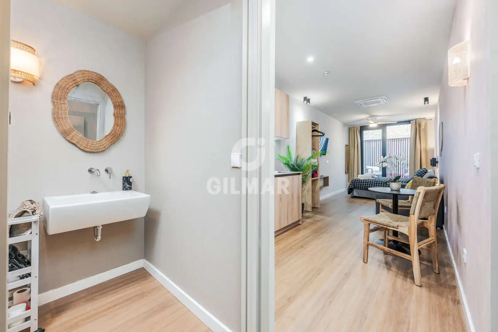 Habitación de Edificio en venta en Sevilla