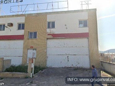 Nave industrielle à vendre à calle Villatorres 2