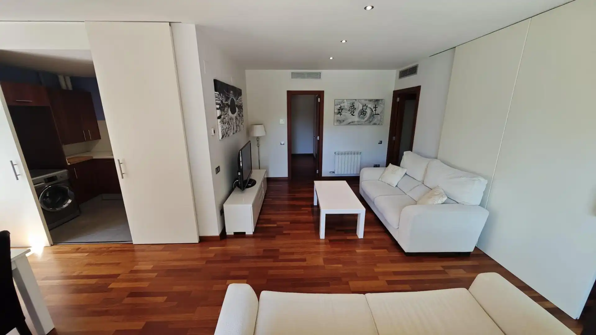 Sala de estar de Piso en venta en Vilanova i la Geltrú con Aire acondicionado, Calefacción y Parquet