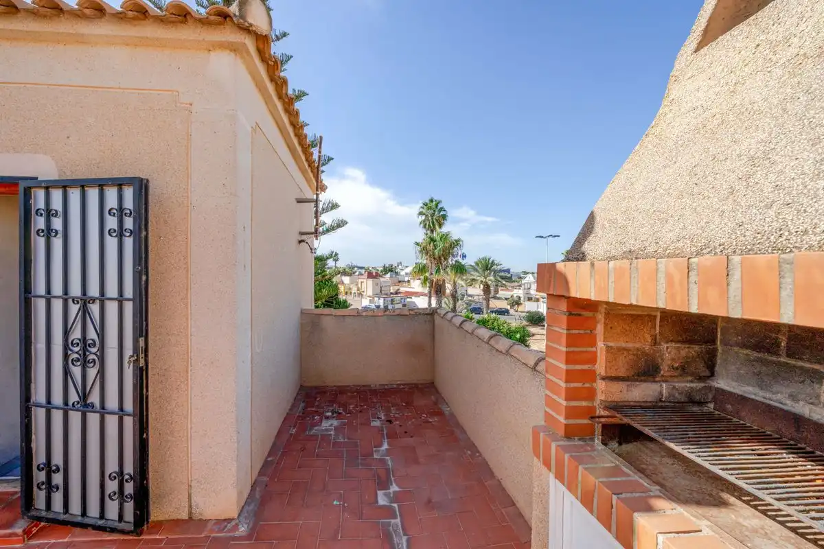Terrassa de Dúplex en venda en Torrevieja amb Calefacció, Jardí privat i Terrassa