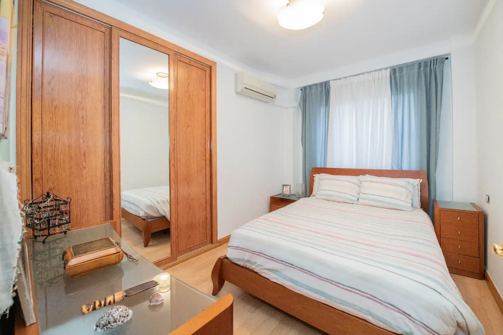 Bedroom of Flat for sale in Alcobendas  with Air Conditioner, Heating and Terrace