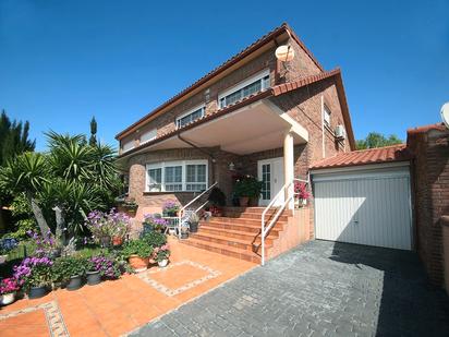 Exterior view of Single-family semi-detached for sale in Cuarte de Huerva  with Air Conditioner