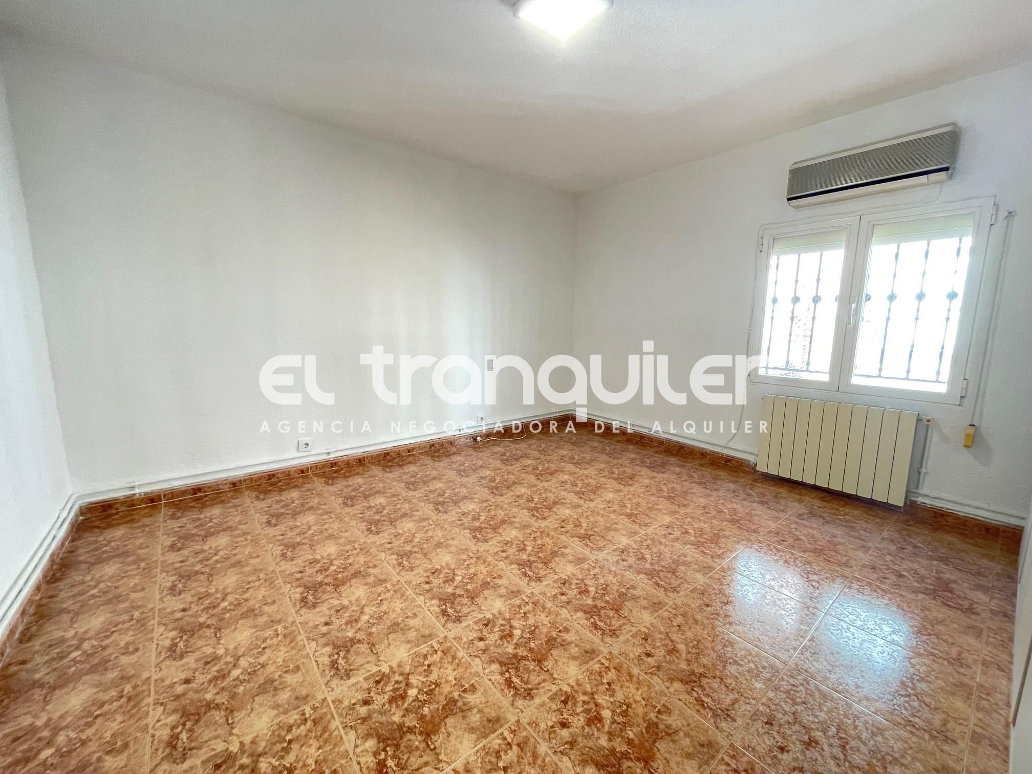 Dormitori de Pis de lloguer en Leganés amb Aire condicionat, Parquet i Terrassa