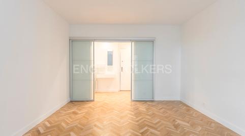 Foto 4 de Apartament en venda a Costillares, Madrid